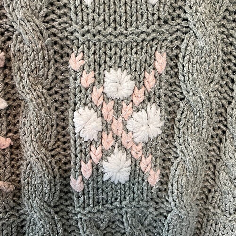 Vintage 90’s Hunters Run Hand Knit Ramie/Acrylic Green & Pink Embroider Sweater - Picture 4 of 13